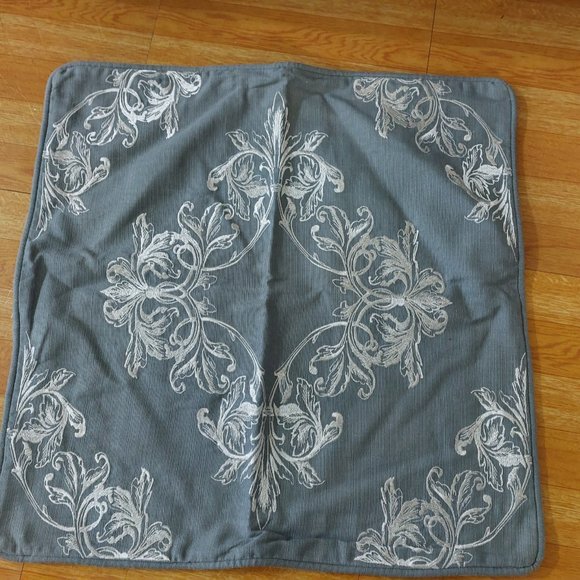 Decorative Pillow COVERS BUNDLE Nice Details Soft Materials SET of 3 - Picture 11 of 14